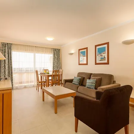 Interpass Vau Lejlighedshotel 4*
