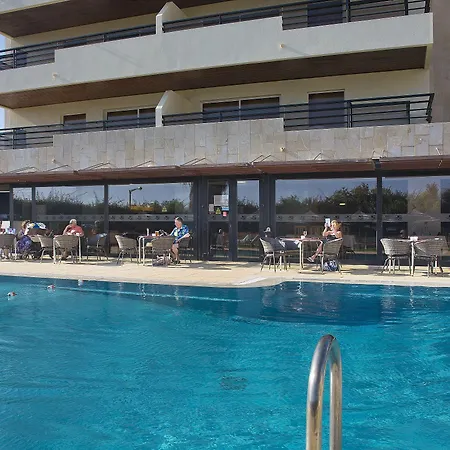 Aparthotel Interpass Vau