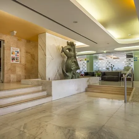 Lejlighedshotel Interpass Vau