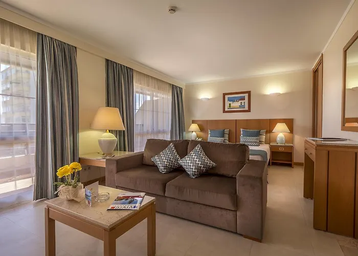 Hotel apartamentowy Interpass Vau 4*