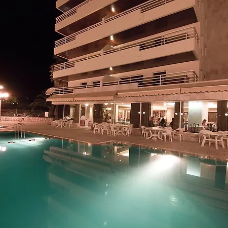 Interpass Vau Hotel apartamentowy