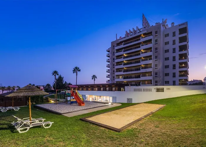 Interpass Vau Apartmanhotel 4*