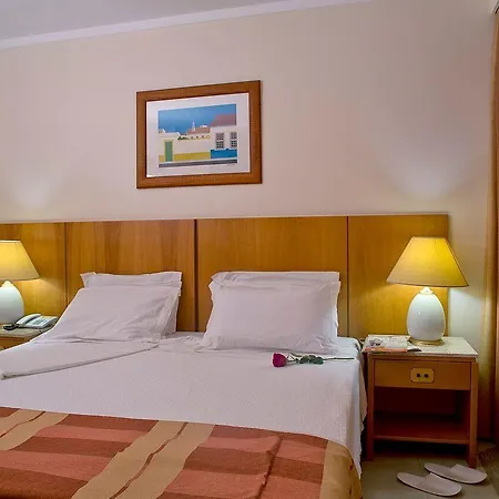 Lägenhetshotell Interpass Vau 4*